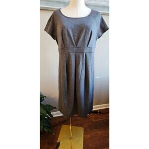 Liz‎ Lange Maternity Pleated Ponte Dress Women Size M Gray Stretch Short Sleeve